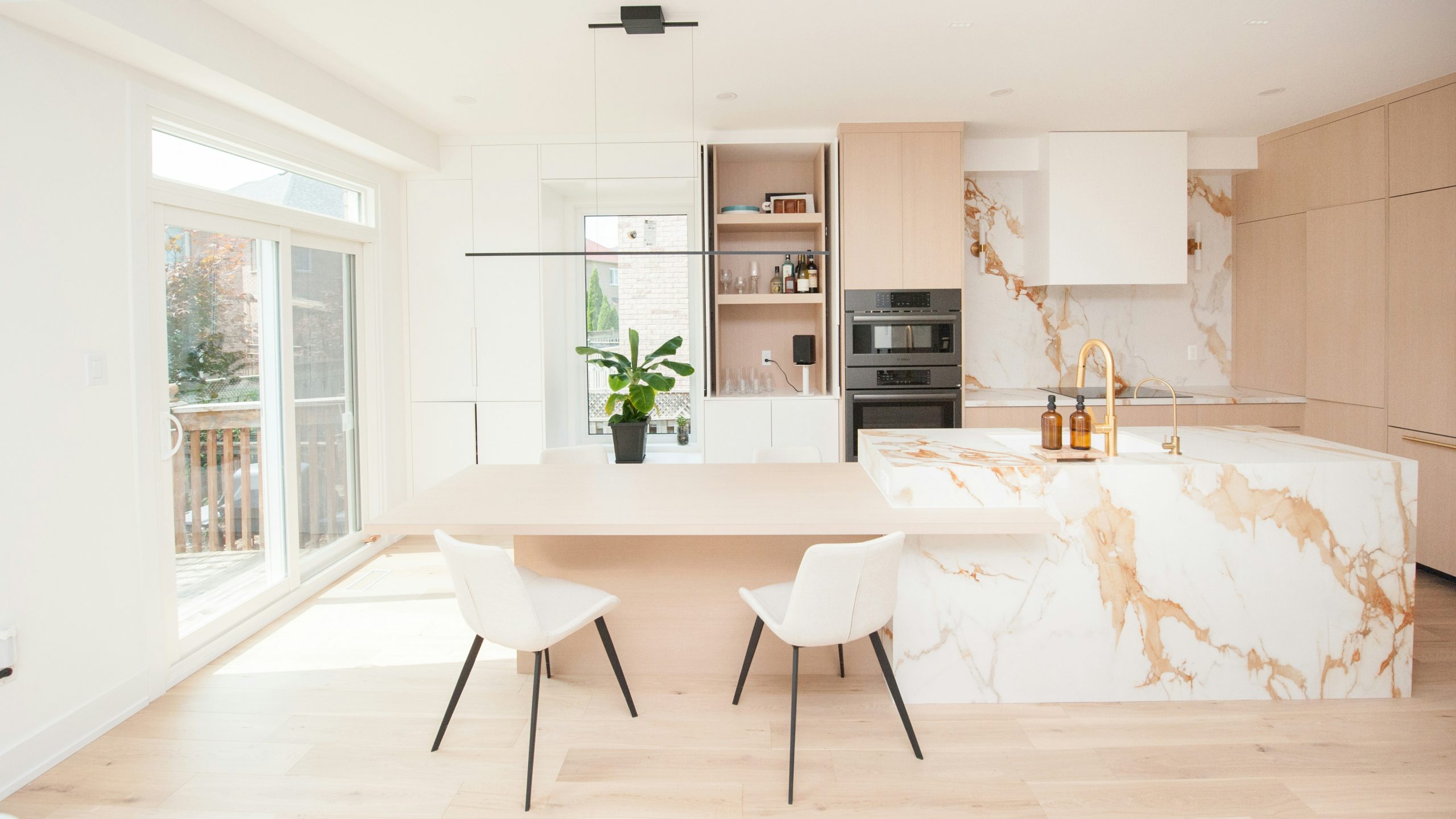 smart renovations 07b4cw2eozm unsplash